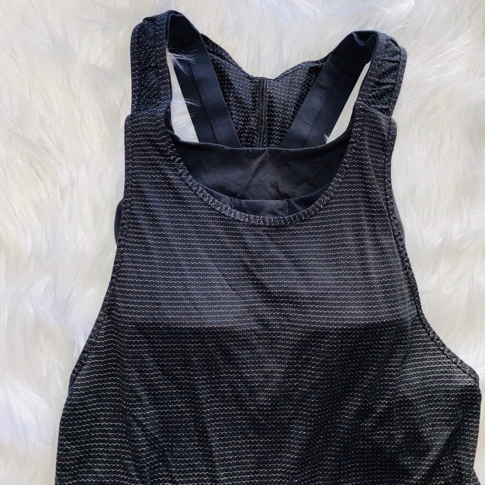 Lululemon Stash It Black Tank Top 4 - Picture 6 of 14